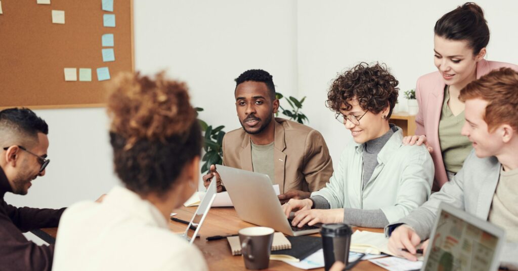 Présentation de la formation en ligne pour le métier de négociateur technico commercial