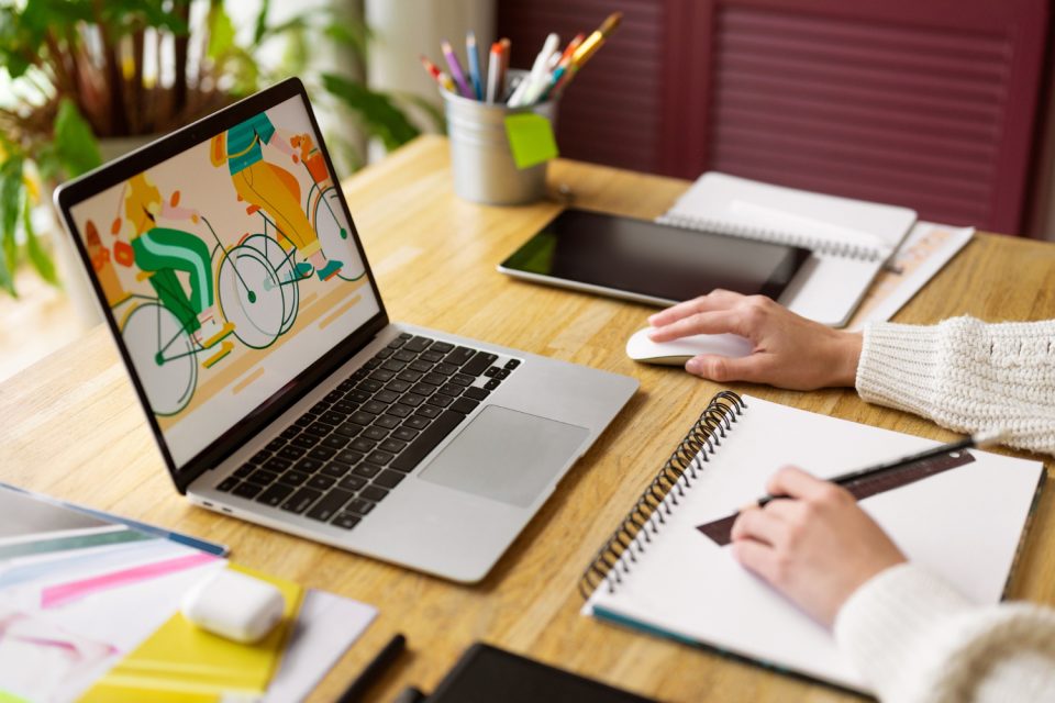 Comment choisir la formation en ligne adaptée à votre projet professionnel ?
