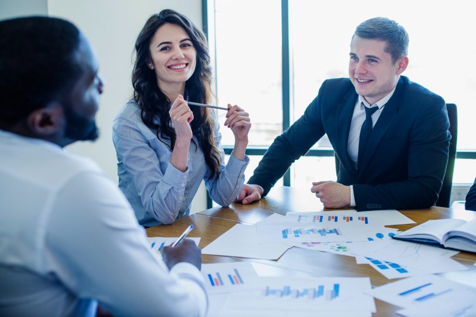 Comment devenir chargé d’affaires ?